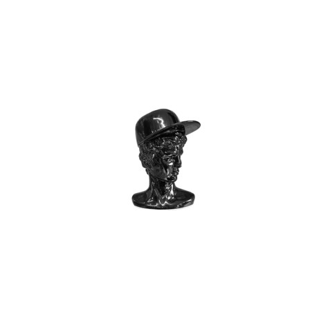 David rostro con gorra de cerámica